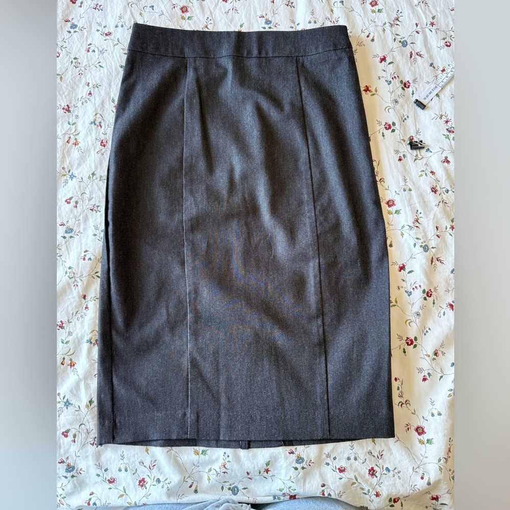 Forever 21 Chic Charcoal Pencil Skirt S/P